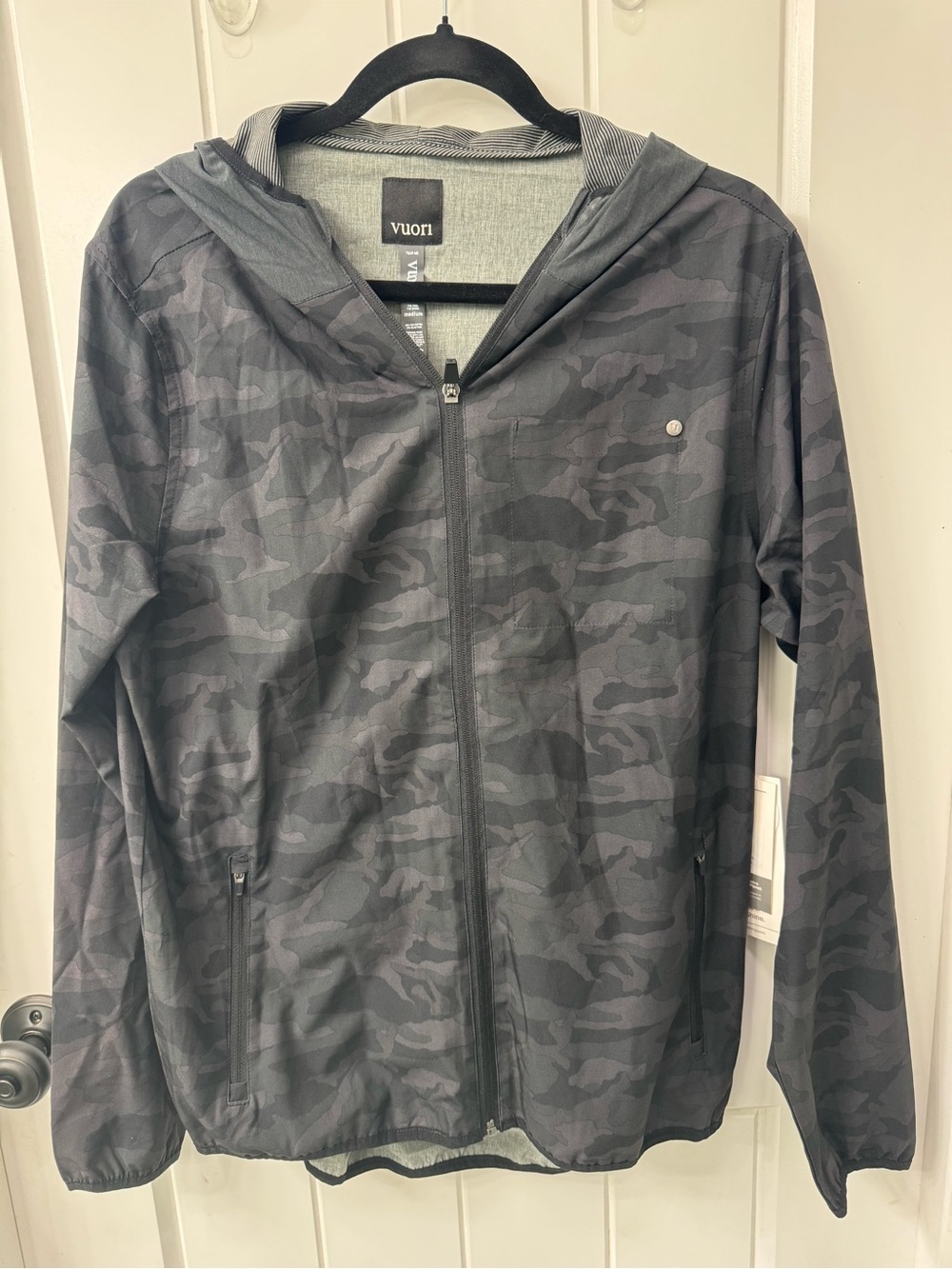 Vuori Men’s Outdoor Trainer Shell